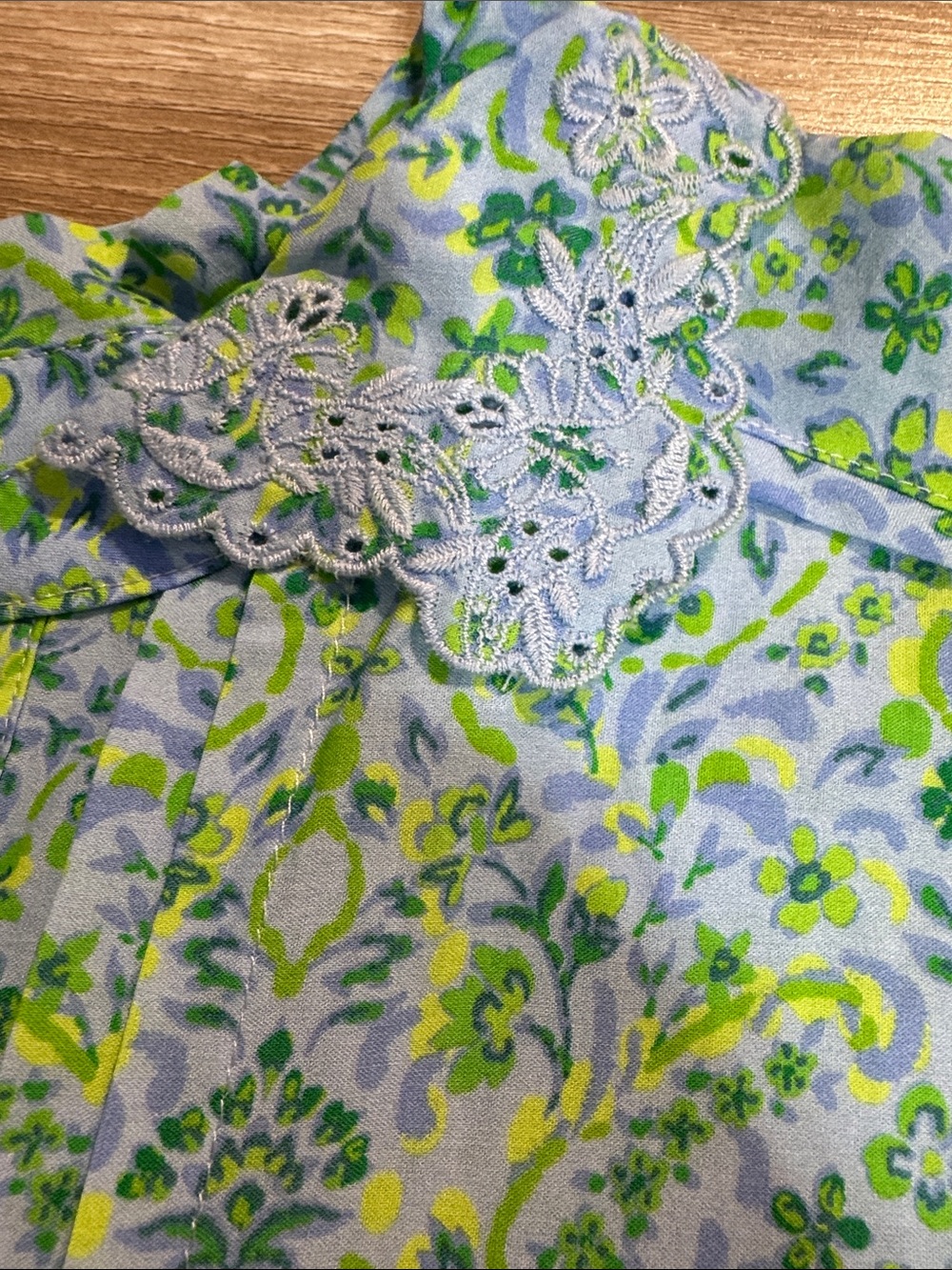 Democracy Sleeveless Scallop-Hem Floral Embroidered Top in Light Blue & Greens - Picture 6 of 9